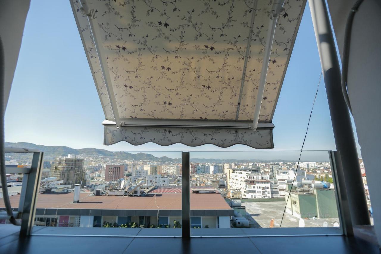 Miku Apartments-Luxury City View At Wilson Square Tirana Exterior photo